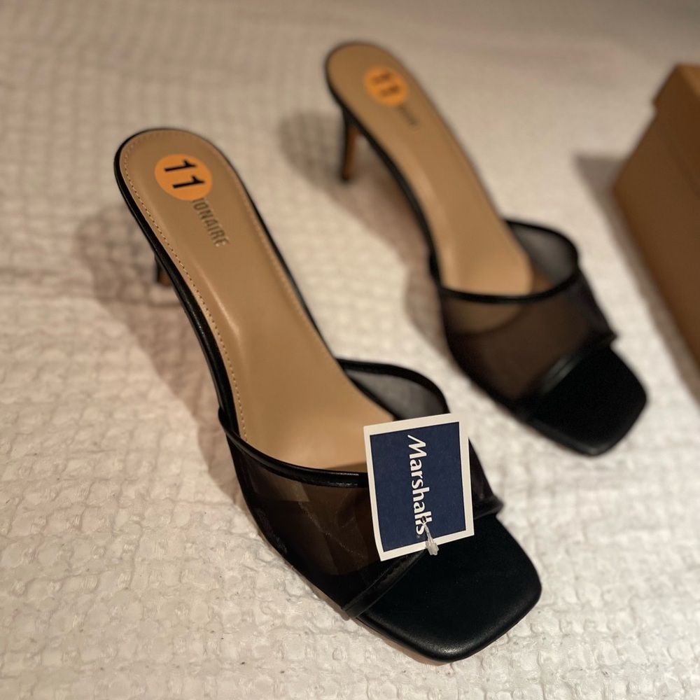 Super cute mesh black kitten heels